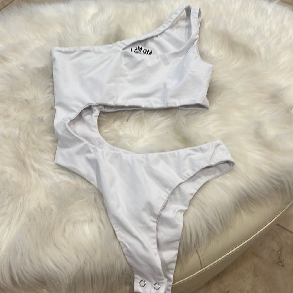 I. AM.GIA bodysuit small